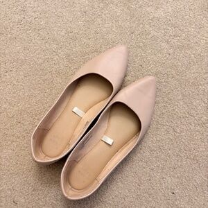 Pointed Flats